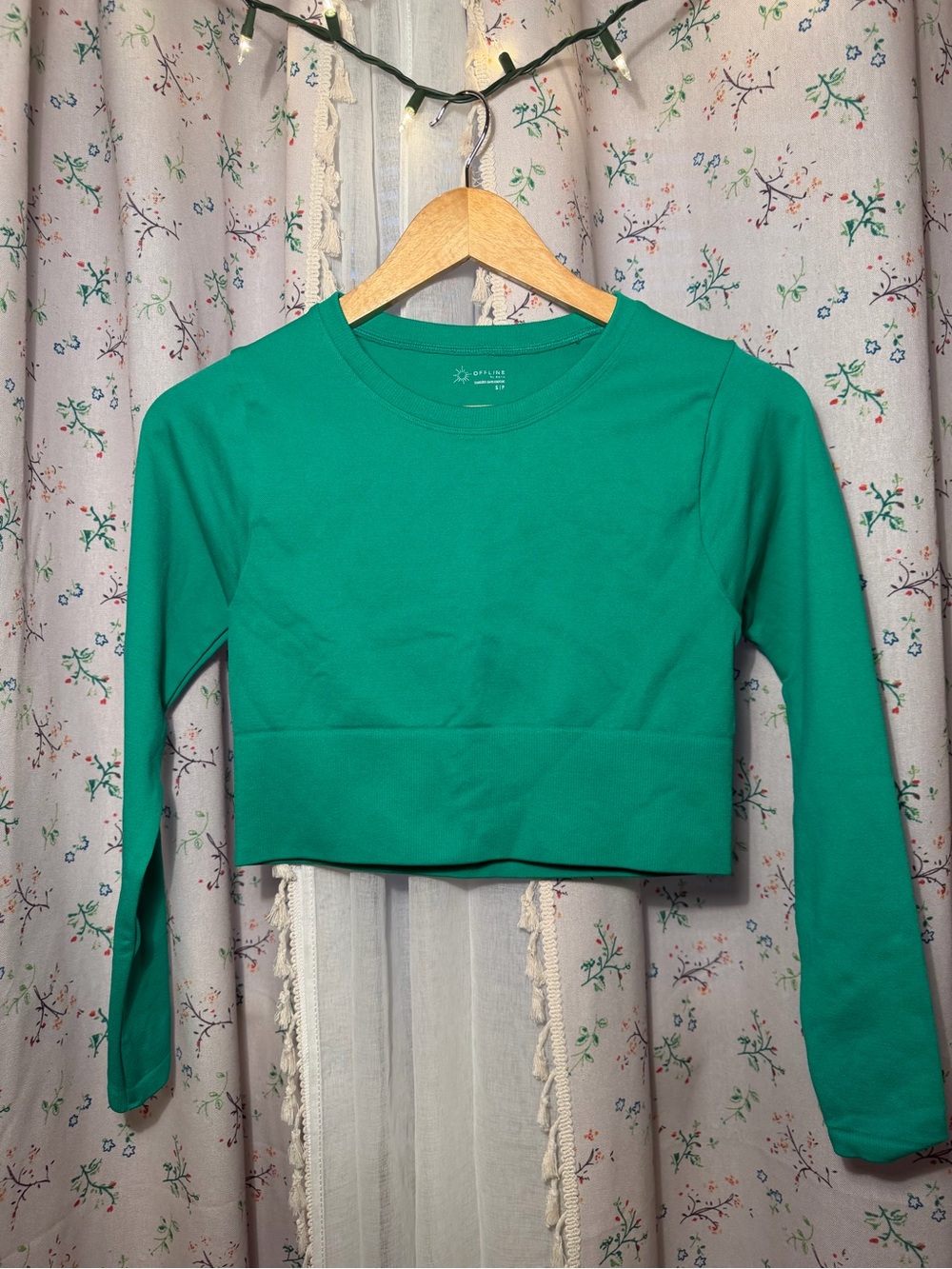 Green Long Sleeve Crop Tee - Offline